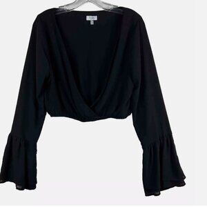 Brand New!! Tobi Crop Top flowy Sleeves